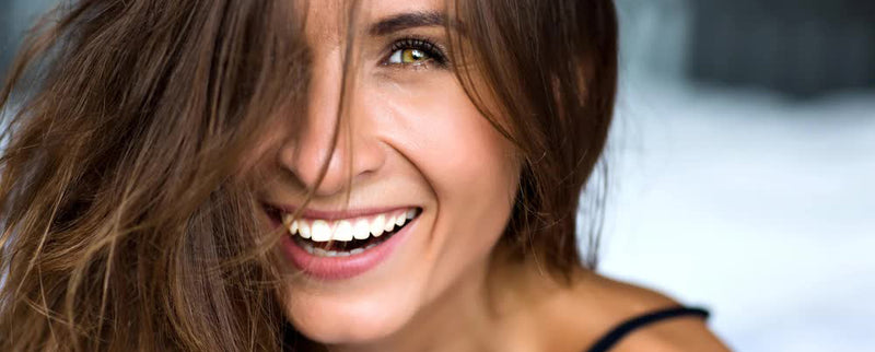 Wie du schnell weiße Zähne bekommst