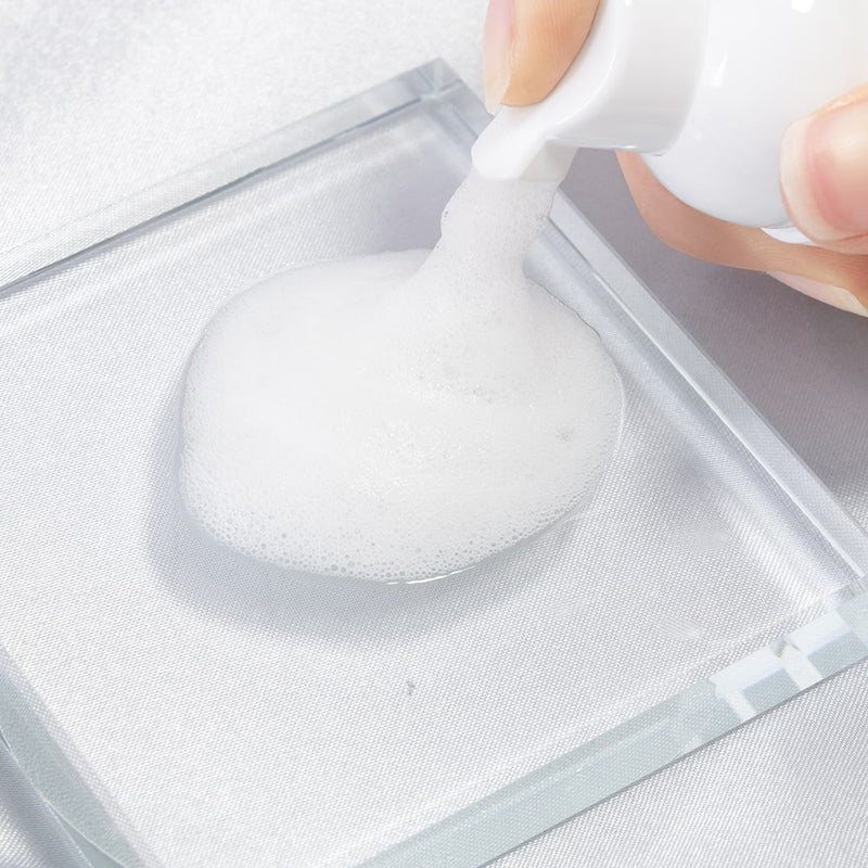 Diamond Smile Zahnbleaching Schaum auf einem Objektträger